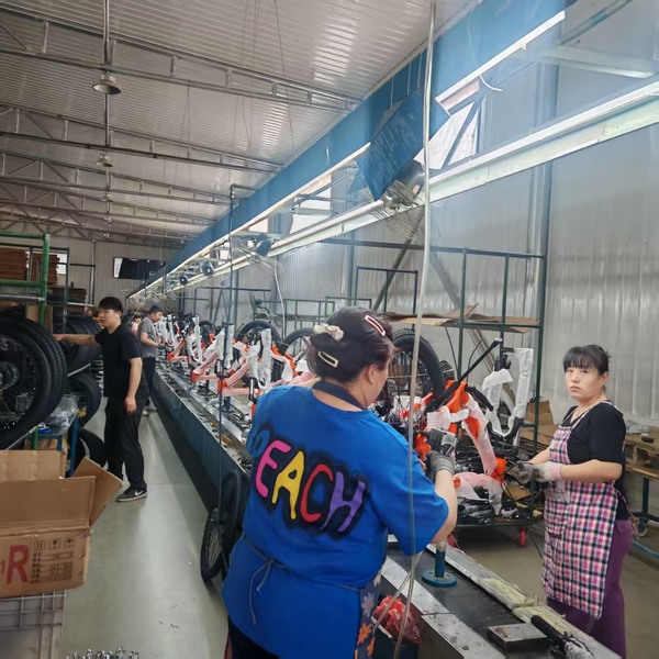 QINGDAO BESTRIDING SPORTS CO.,LTD γραμμή παραγωγής του κατασκευαστή