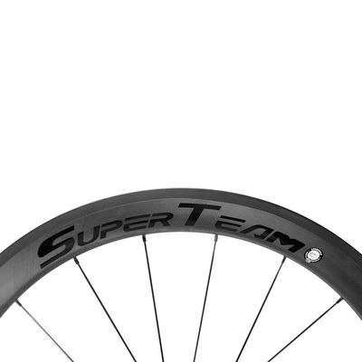 Το Superteam Carbon Fiber Wheelset Η απόλυτη αναβάθμιση για την απόδοση των ποδηλάτων δρόμου