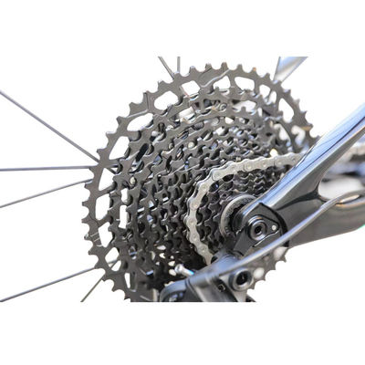 22 ταχύτητες και 29 ιντσών μεγέθους τροχού Soft Tail Mountain Bike για ορεινή οδήγηση